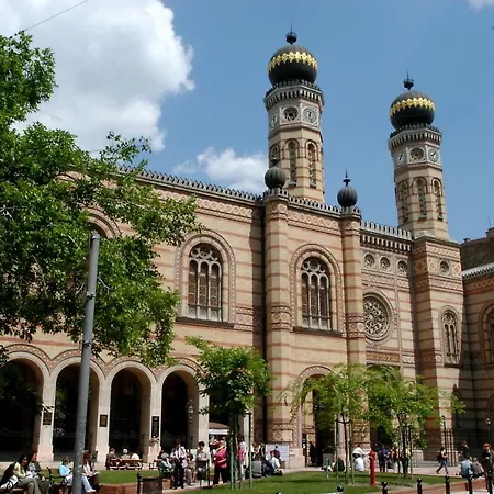 Daire Little Americas Museum Budapeşte